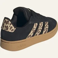 Pataugas Baskets Noir Adidas Grand Court Femme (3)