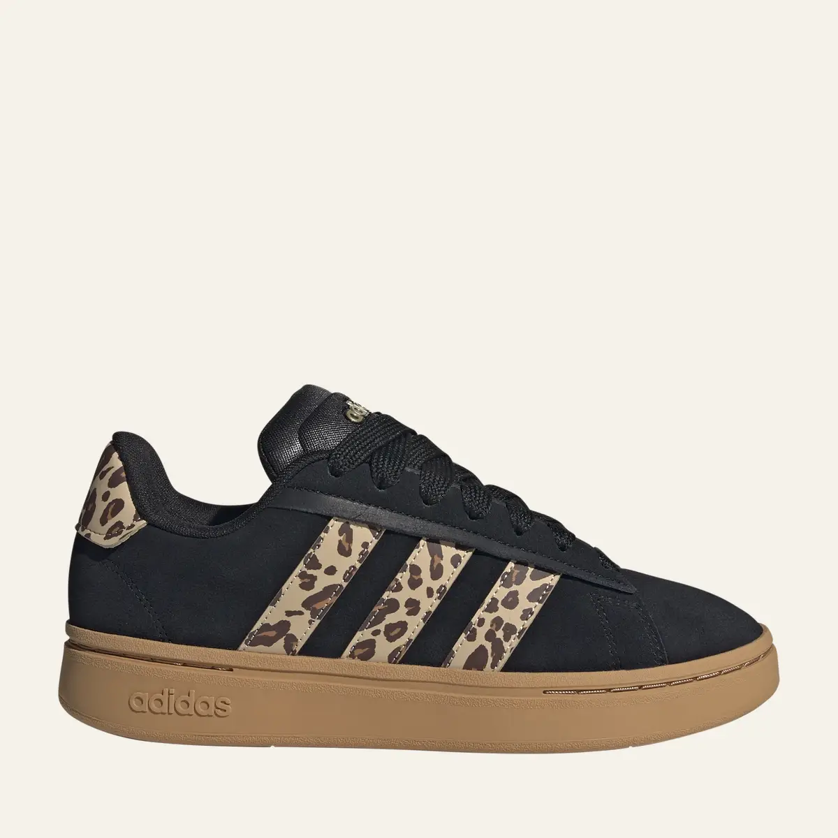 Pataugas Baskets Noir Adidas Grand Court Femme (5)