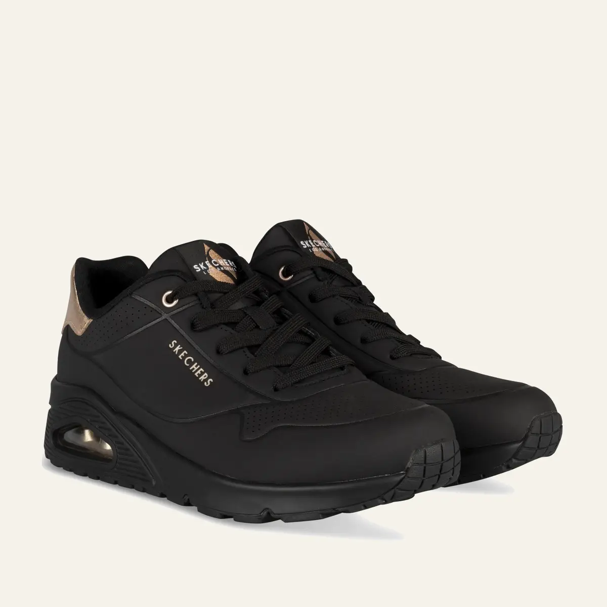 Pataugas Baskets Noir Skechers Uno Femme (3)